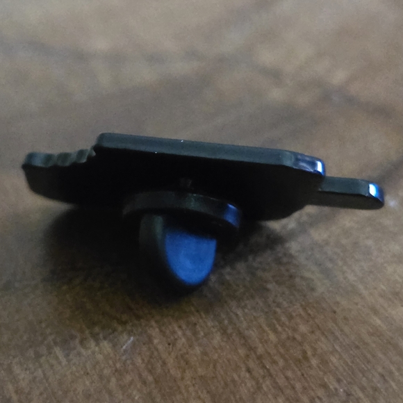 Gameboy Popsicle Hat Pin - Picture 2 of 2